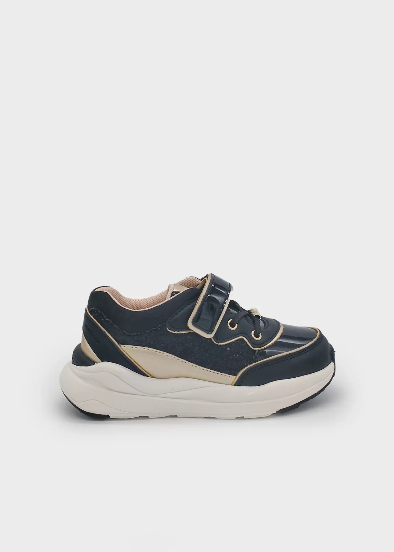 Store Mayoral Buty sportowe z grubą podeszwą dla dziewczynki Black-Gold