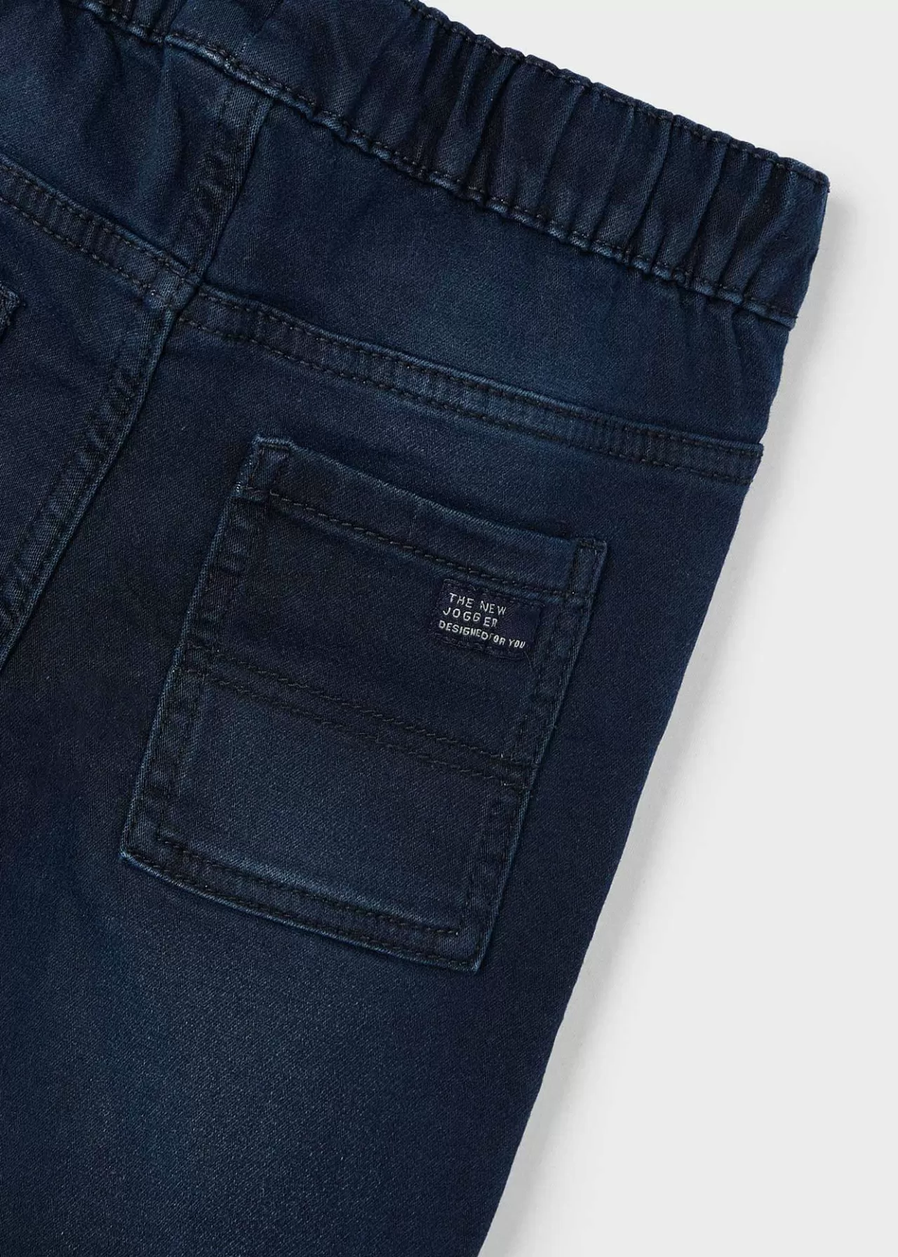 Shop Mayoral Długie spodnie jeansowe jogger dla chłopca Blueblack
