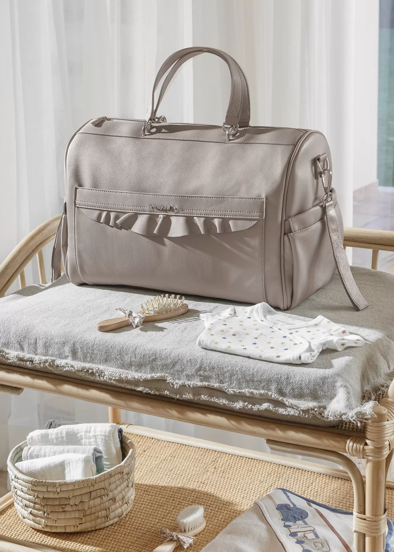 Fashion Mayoral Torba dla mamy z falbanką Taupe
